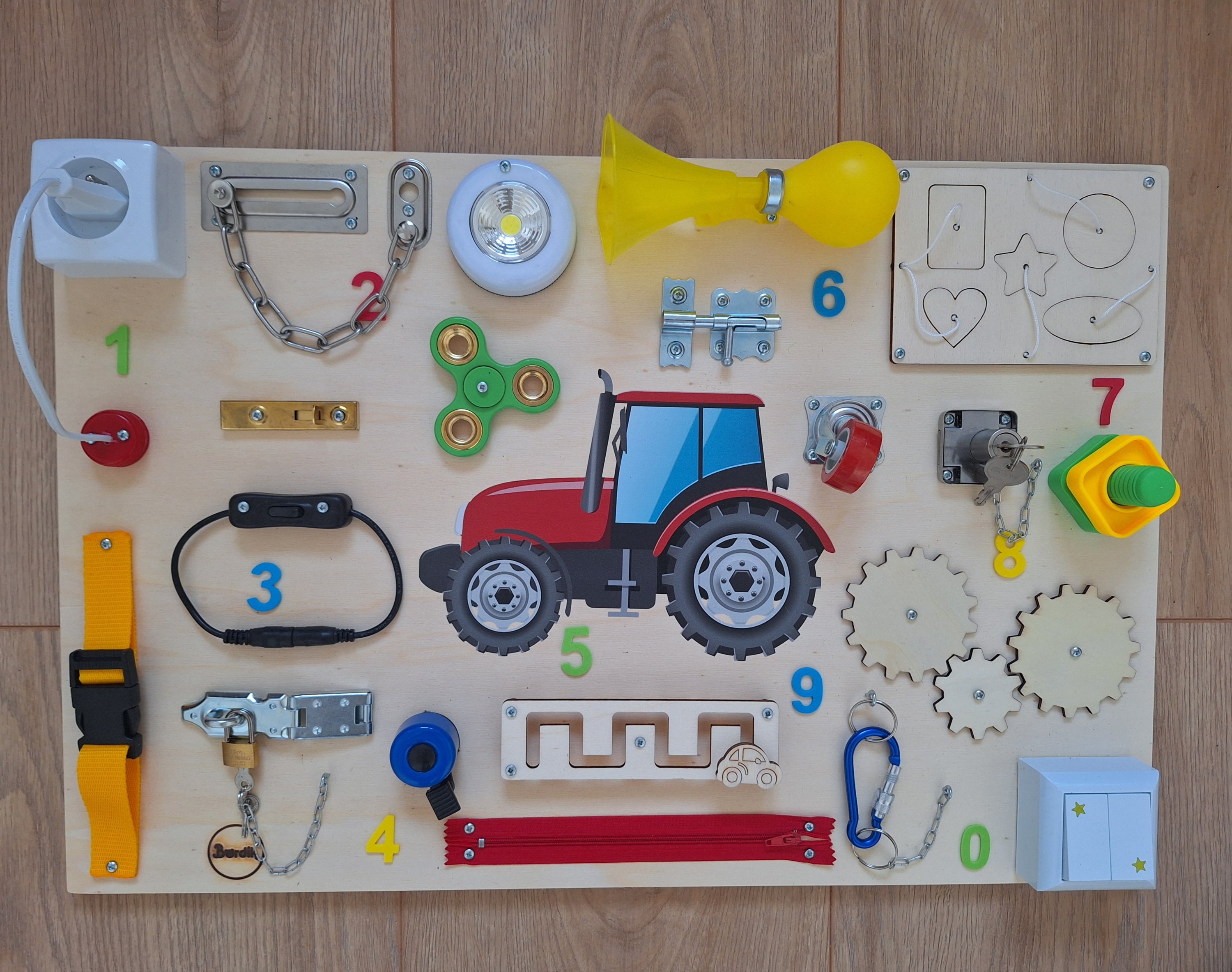 Activity board - Traktor #2