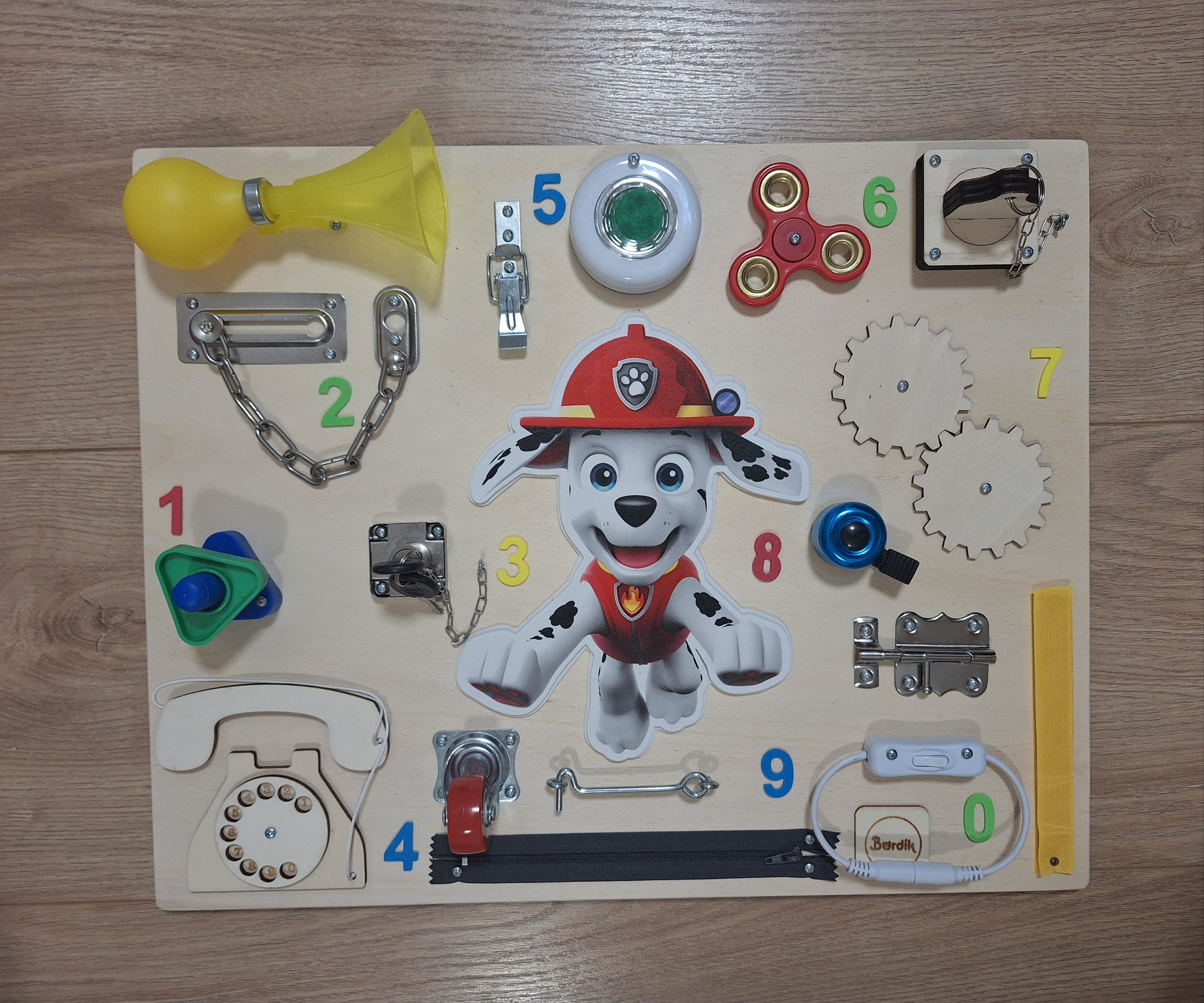 Activity board - Labková patrola